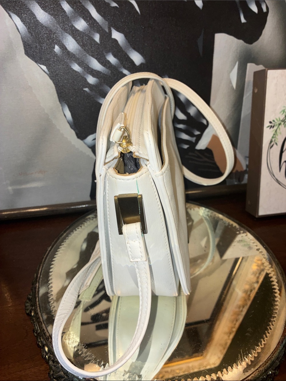 Genuine Liz Claiborne Classic White Crossbody Bag with Gold Accent - Picture 3 of 13